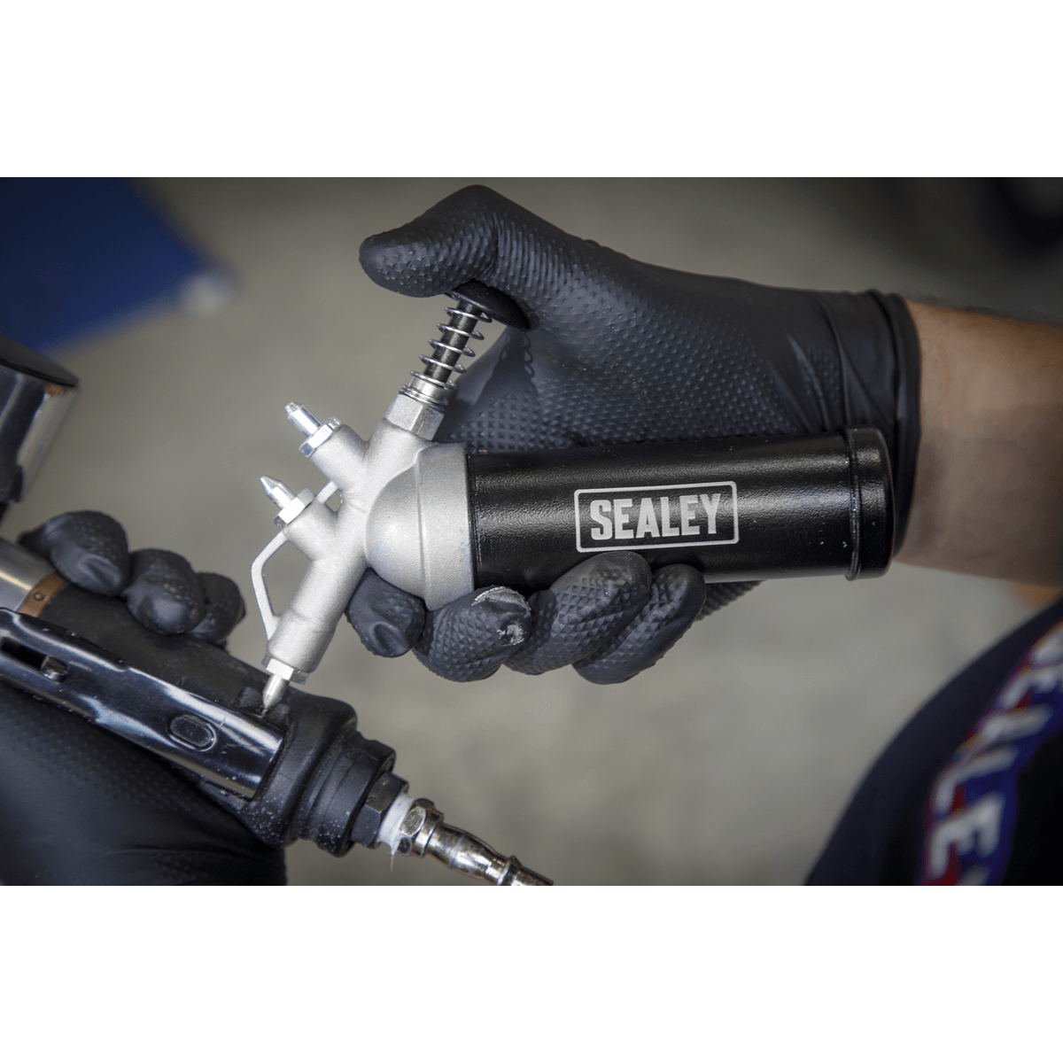 Sealey Mini Grease Gun Push Type Sealey Mini Grease Gun Push Type